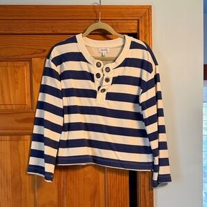 Evereve Blue and White Striped Long Sleeve Tee